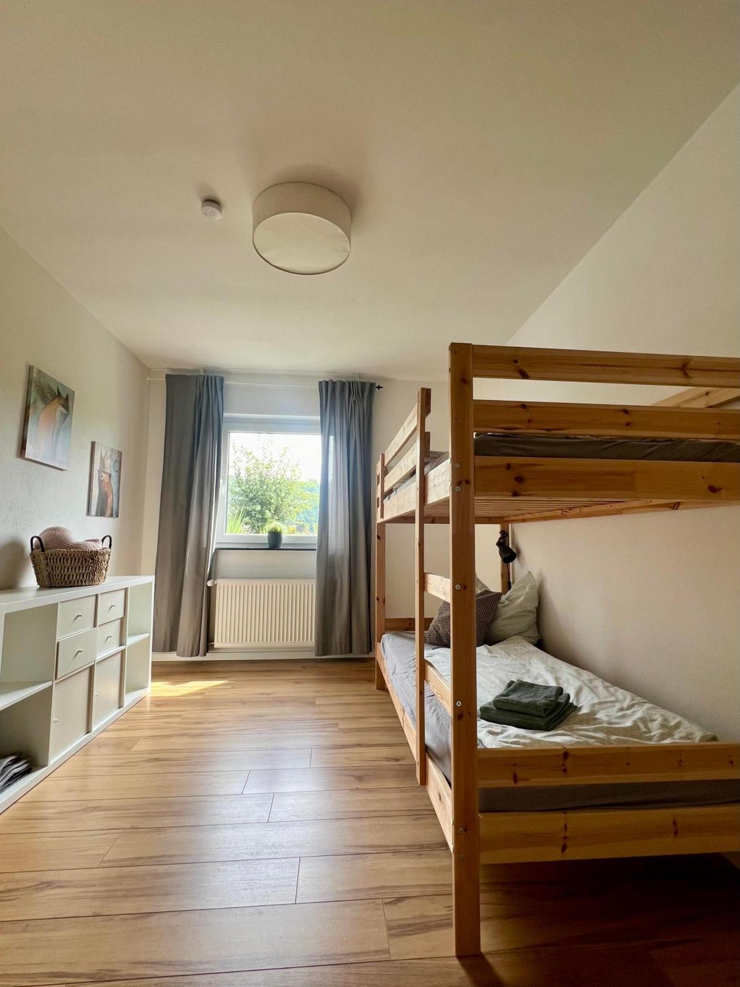 Moderne Familienfreundliche Wohnung Am Waldrand Von Pruem Mit Terrasse Экстерьер фото